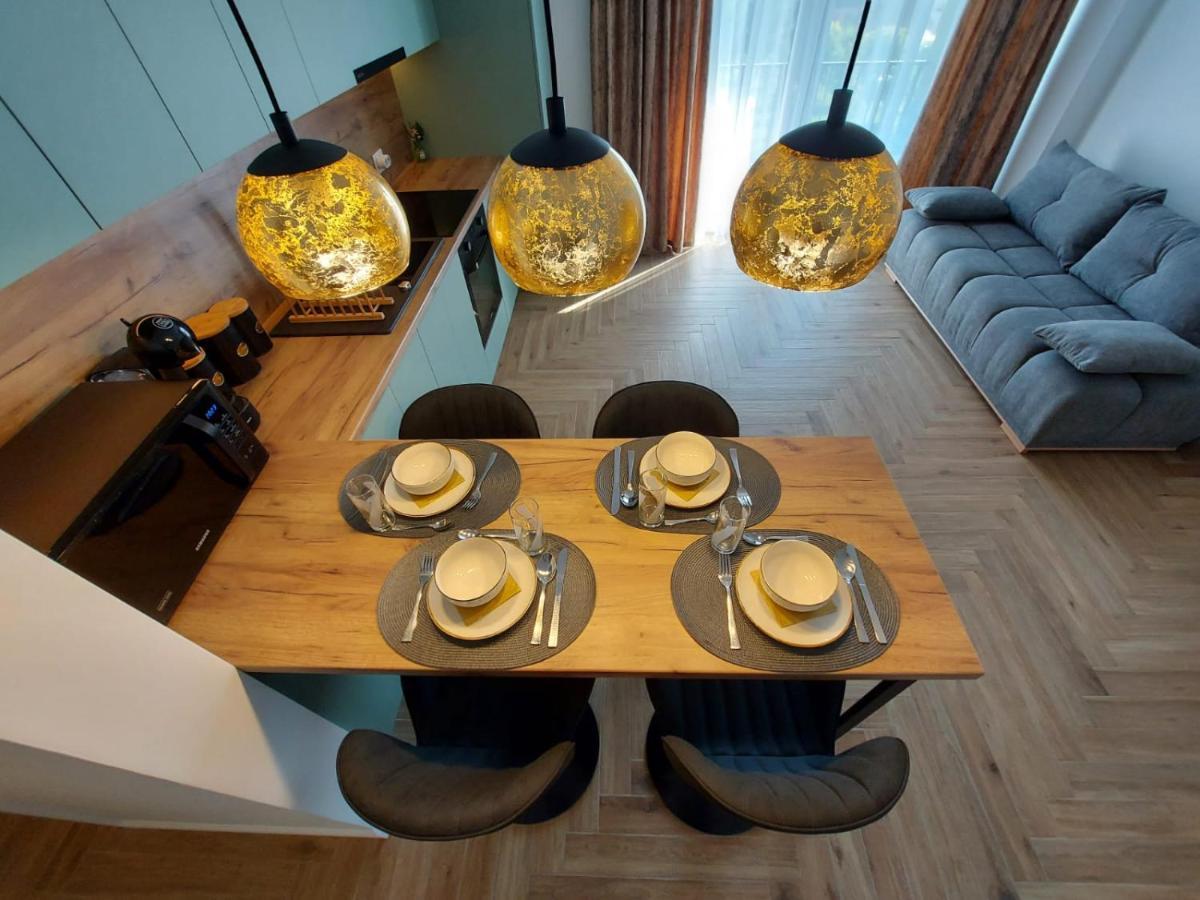 Panoramic Apartments Oradea Buitenkant foto