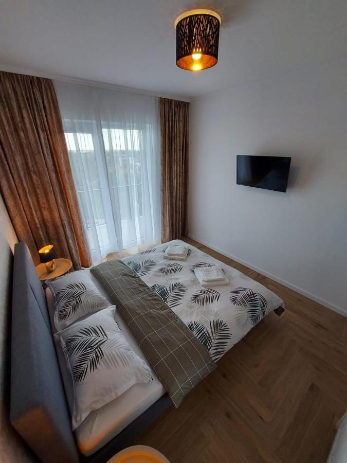 Panoramic Apartments Oradea Buitenkant foto