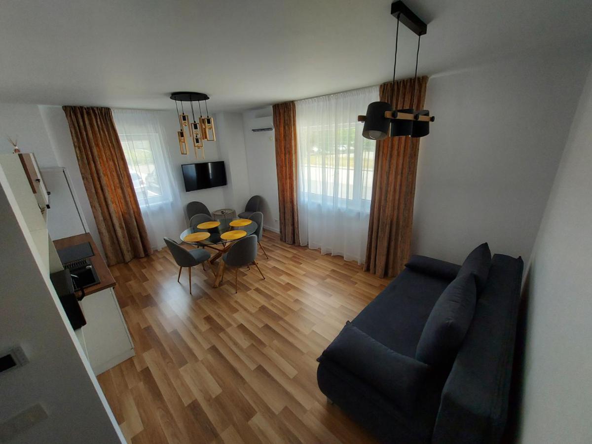 Panoramic Apartments Oradea Buitenkant foto